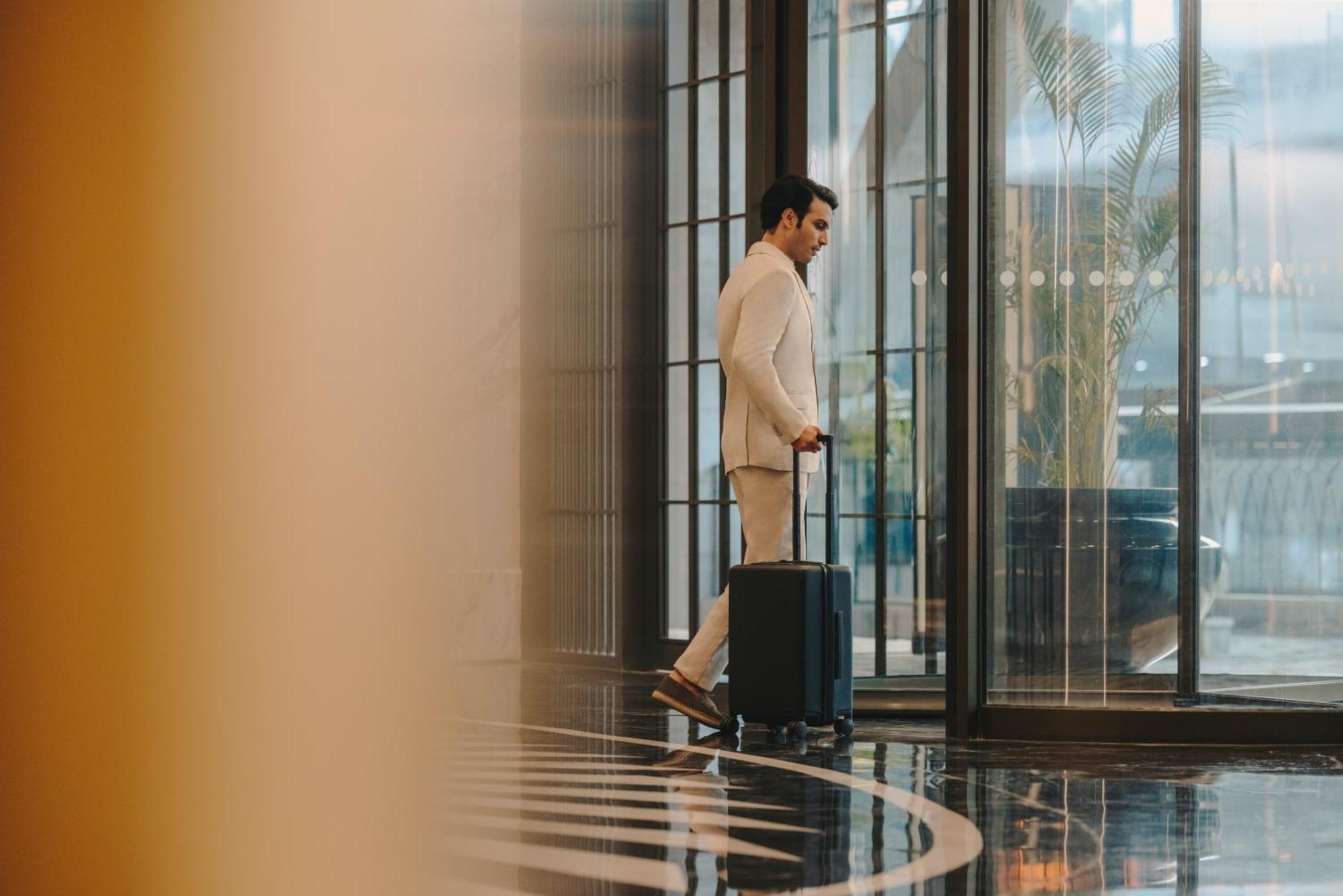 Fairmont Mumbai Hotel Exterior photo