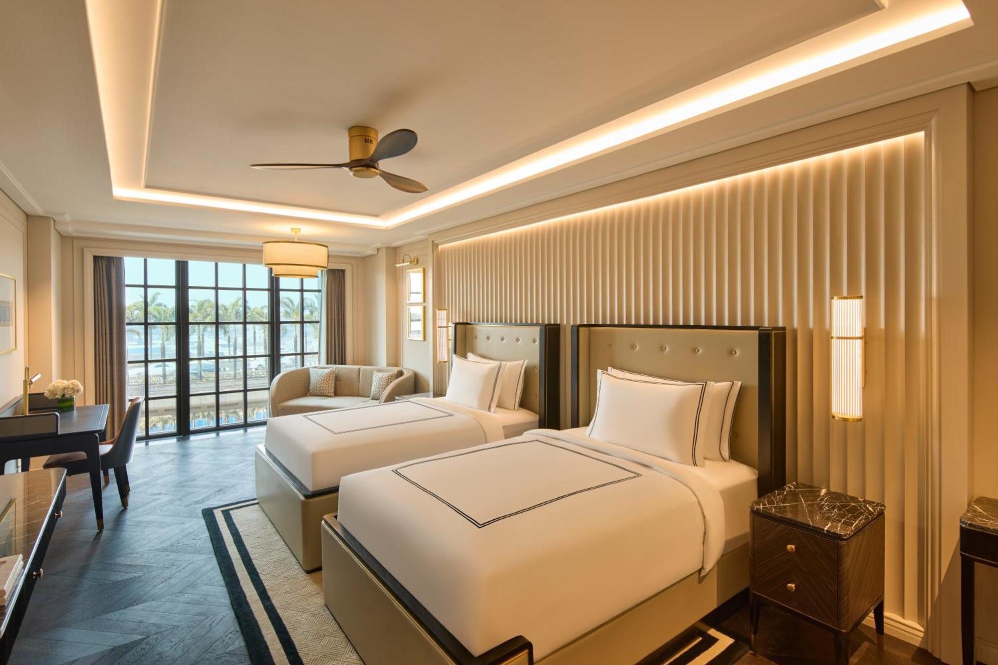 Fairmont Mumbai Hotel Exterior photo